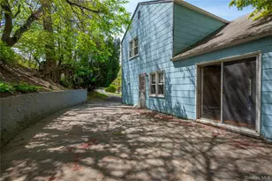 12 Arthur Pl, Yonkers, NY 10701 - Photo 17