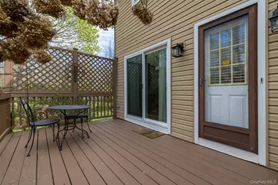 83 Town House Drive, Massapequa Park, NY 11762 - Photo 21