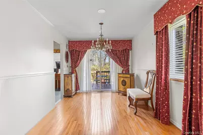 83 Town House Drive, Massapequa Park, NY 11762 - Photo 7