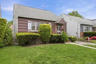 257-07 147th Ave, Rosedale, NY 11422 - Photo 1