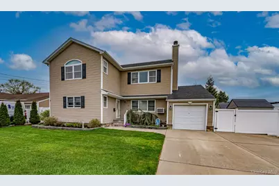 5 Taylor Drive, Farmingdale, NY 11735 - Photo 1