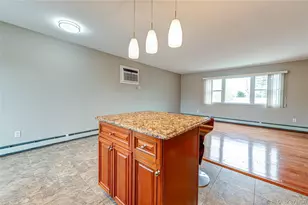 5 Taylor Dr, Farmingdale, NY 11735 - Photo 19
