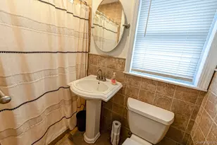 5 Taylor Dr, Farmingdale, NY 11735 - Photo 25