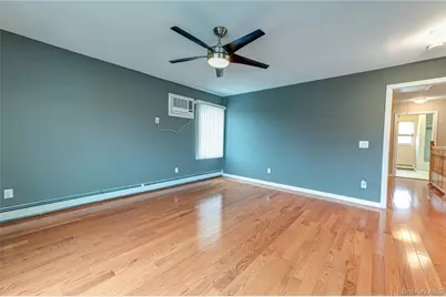 5 Taylor Drive, Farmingdale, NY 11735 - Photo 23