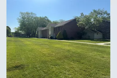 18 Navajo Court #18, Coram, NY 11727 - Photo 1