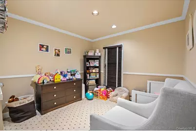 45 Coves Run, Syosset, NY 11791 - Photo 29