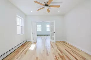 58-13 69th Pl, Maspeth, NY 11378 - Photo 9