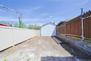 58-13 69th Pl, Maspeth, NY 11378 - Photo 43