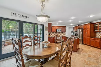 76 Harbor Road, Saint James, NY 11780 - Photo 13
