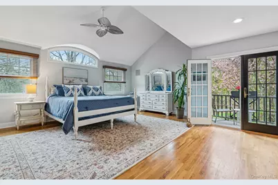 76 Harbor Road, Saint James, NY 11780 - Photo 17
