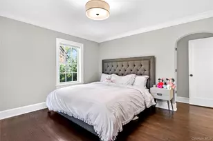 107 Manhasset Woods Rd, Manhasset, NY 11030 - Photo 27