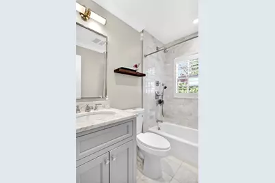 107 Manhasset Woods Road, Manhasset, NY 11030 - Photo 23