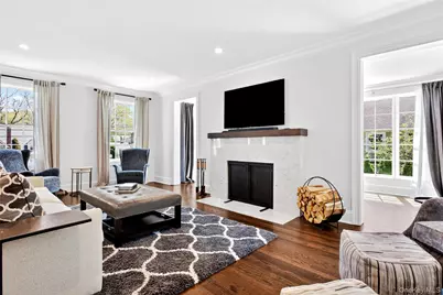 107 Manhasset Woods Road, Manhasset, NY 11030 - Photo 13