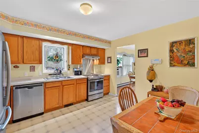 1044 Blue Mountain Road, Saugerties, NY 12477 - Photo 11