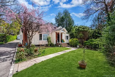 11 Edgewood Avenue, Glen Head, NY 11545 - Photo 1
