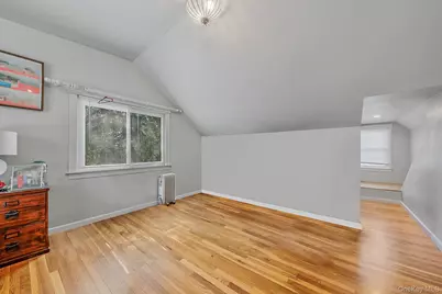 11 Edgewood Avenue, Glen Head, NY 11545 - Photo 27
