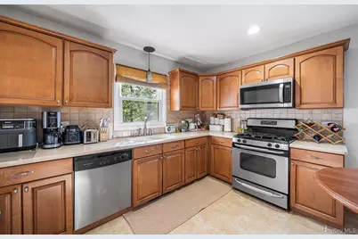 18 Sylvan Trail, Monroe, NY 10950 - Photo 9