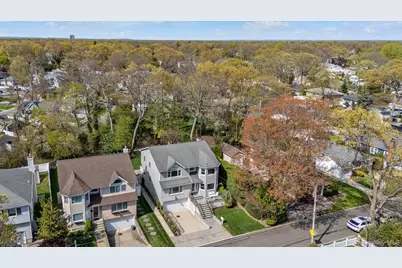 2137 3rd Avenue, Merrick, NY 11566 - Photo 31