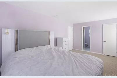 4 Howard Street, Selden, NY 11784 - Photo 17