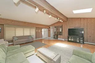 275 36th St, Lindenhurst, NY 11757 - Photo 3