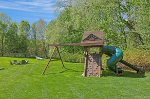 2 Emerald Woods, Tarrytown, NY 10591 - Photo 35