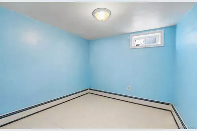 15001 Reeves Avenue, Flushing, NY 11367 - Photo 11