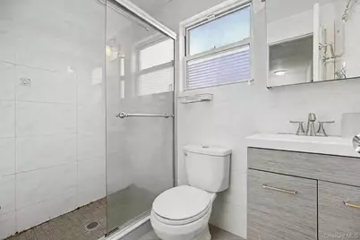 15001 Reeves Avenue, Flushing, NY 11367 - Photo 9