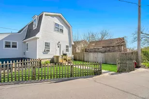 64 West Ave, Lawrence, NY 11559 - Photo 3