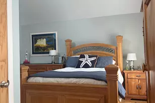 33 Hollins Ln, East Islip, NY 11730 - Photo 33