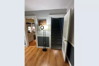 33 Hollins Lane, East Islip, NY 11730 - Photo 13