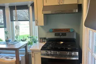 33 Hollins Ln, East Islip, NY 11730 - Photo 49
