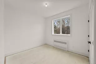 13 Warren Ct, Monsey, NY 10952 - Photo 33