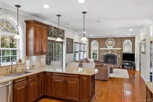 6 Ridge Ct, Center Moriches, NY 11934 - Photo 13
