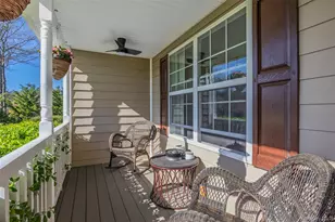 6 Ridge Ct, Center Moriches, NY 11934 - Photo 5