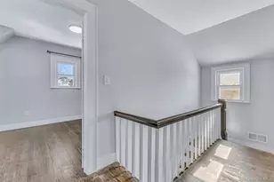 42 Greenwood Rd, Bay Shore, NY 11706 - Photo 31