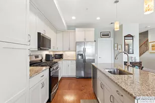 332 Marina Pointe Dr, East Rockaway, NY 11518 - Photo 11