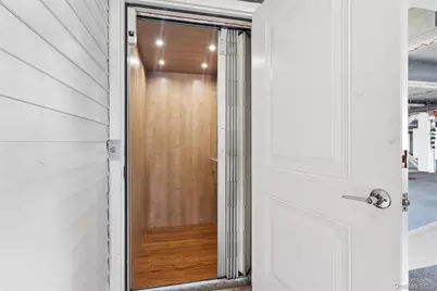 332 Marina Pointe Drive #332, East Rockaway, NY 11518 - Photo 19