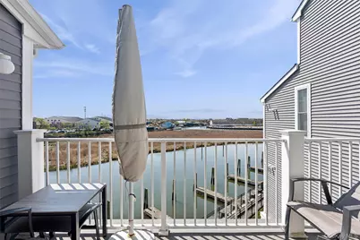 332 Marina Pointe Drive #332, East Rockaway, NY 11518 - Photo 23