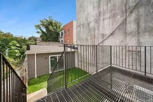 27 Monaco Pl, Brooklyn, NY 11233 - Photo 11