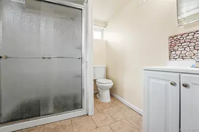 206 Hunnewell Avenue, Elmont, NY 11003 - Photo 21