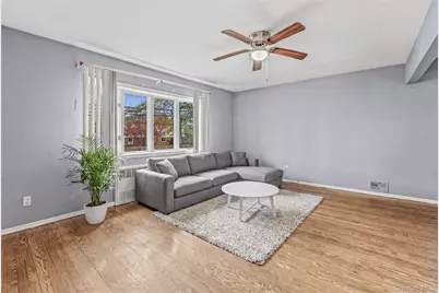 206 Hunnewell Avenue, Elmont, NY 11003 - Photo 3