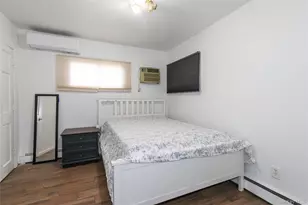 28 Apollo Ln, Hicksville, NY 11801 - Photo 15