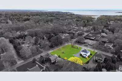 17 West Lane, East Moriches, NY 11940 - Photo 7