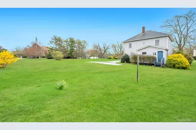17 West Lane, East Moriches, NY 11940 - Photo 31