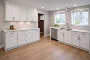 17 West Ln, East Moriches, NY 11940 - Photo 13