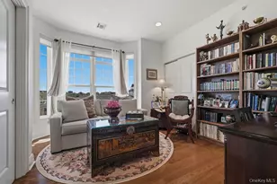 923 Roosevelt Way, Westbury, NY 11590 - Photo 19