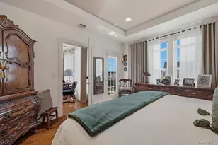 923 Roosevelt Way, Westbury, NY 11590 - Photo 15