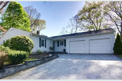 8 Croydon Avenue, Ronkonkoma, NY 11779 - Photo 1