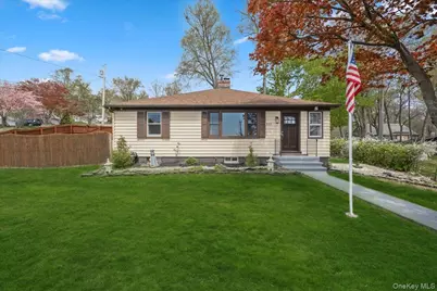 532 Shore Drive, New Windsor, NY 12553 - Photo 1