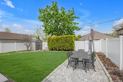 22729 56th Avenue, Oakland Gardens, NY 11364 - Photo 15
